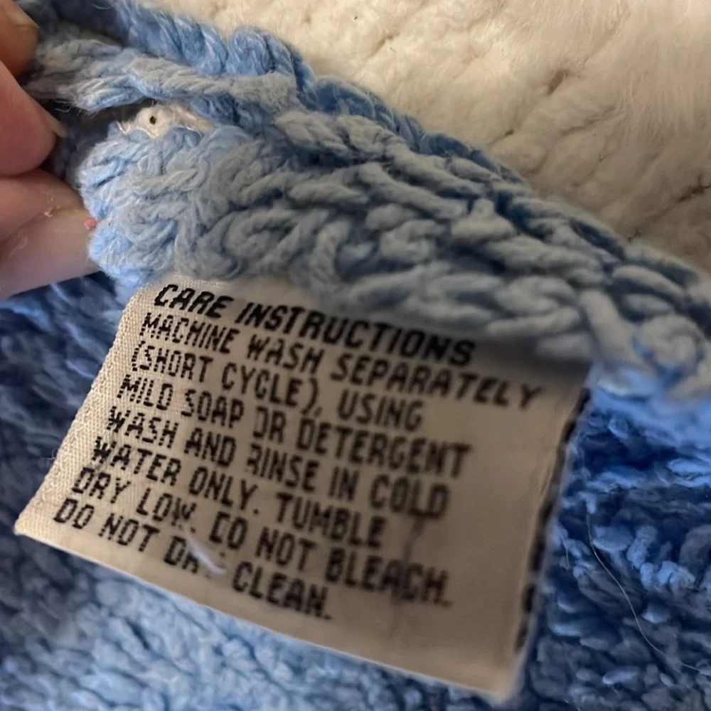 Vintage Y2K Butterfly rug blue circle carpet - Picture 3 of 3